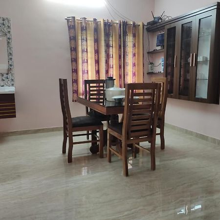 Sree Valsam Inn Bed Breakfast Alappuzha Exterior foto